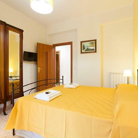B&B La Primula ポンペイ エクステリア 写真